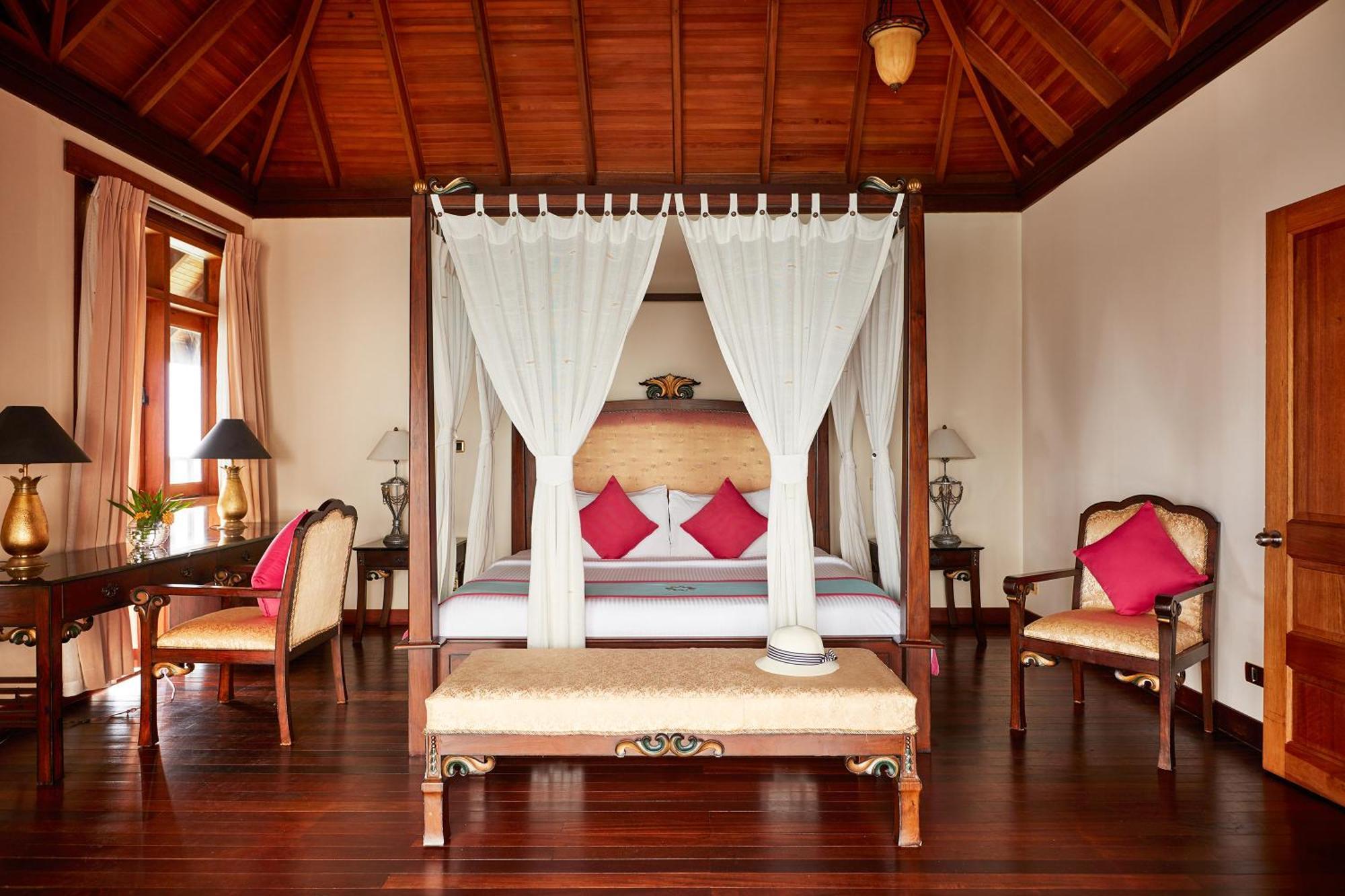 Sun Siyam Vilu Reef 5*